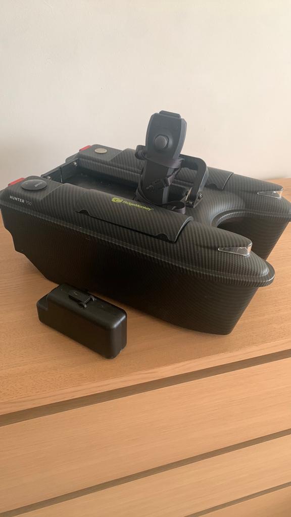 Ridgemonckey Hunter 750 voerboot, Ophalen, Zo goed als nieuw