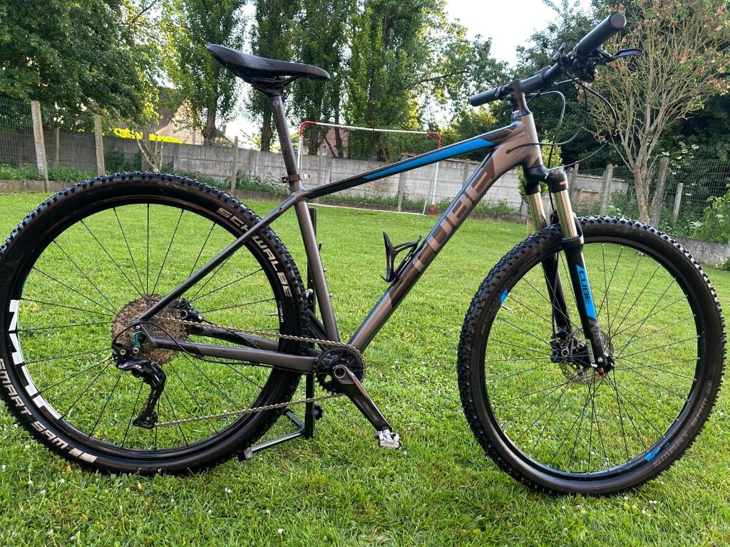 Vélo de montagne VTT Cube 29 pouces Analog Competition Deore, Enlèvement, Comme neuf