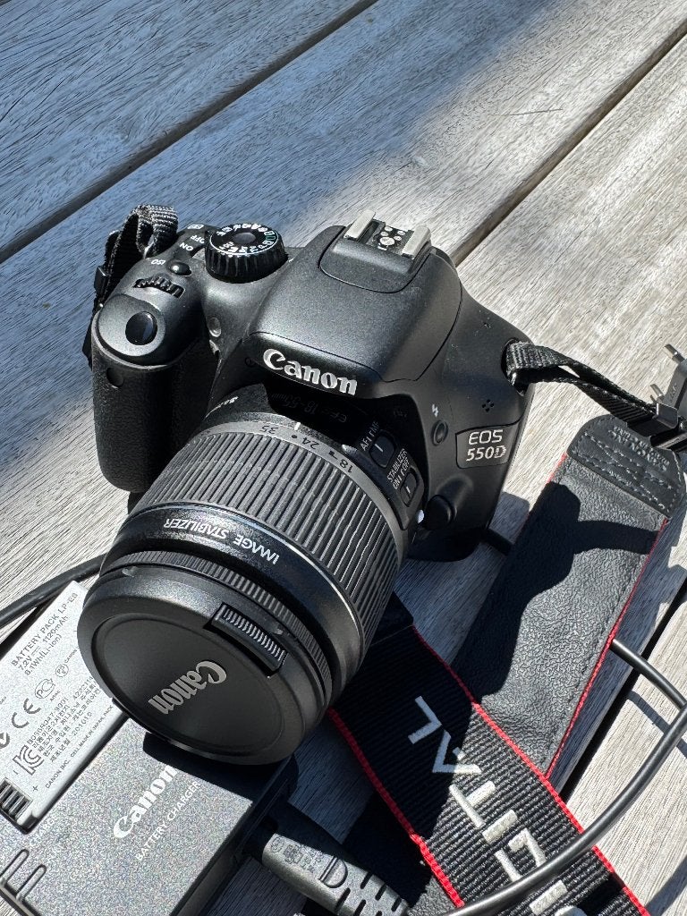 Canon EOS 550D + objectif fisheye, TV, Hi-fi & Vidéo, Appareils photo numériques, Utilisé, Reflex miroir, Canon, Stabilisation d'image