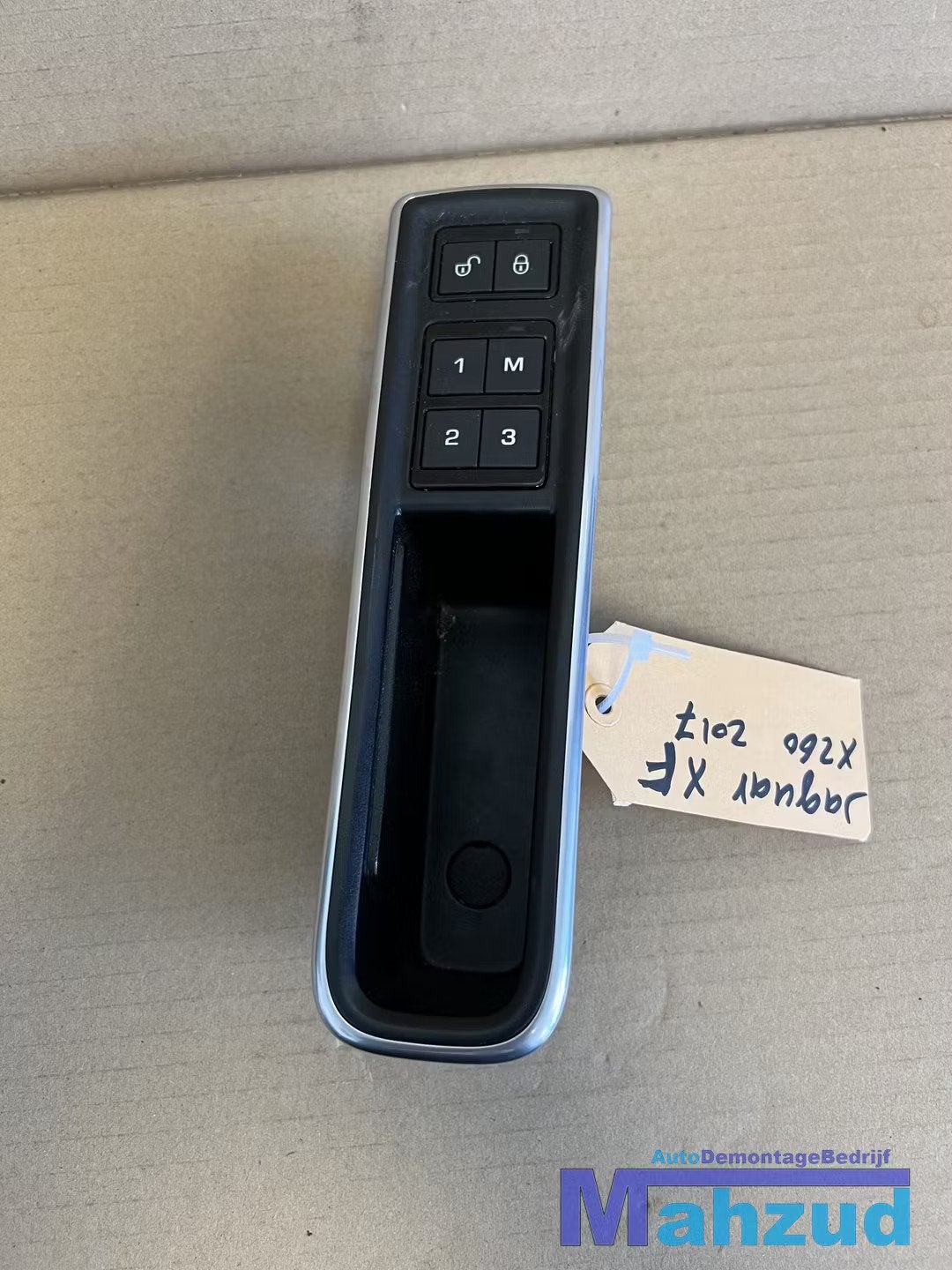 JAGUAR XF X260 Links stoel memory verstelling schakelaar 201, Auto-onderdelen, Gebruikt, Dpoffice@jaguarlandrover.com, Abbey Road, Whitley 1
CV3 4LF  Coventry
