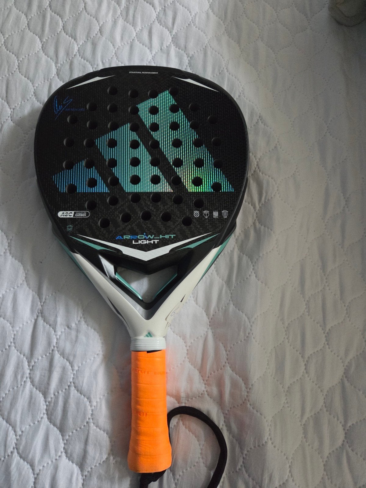 Adidas arrow hit light 2026, Enlèvement ou Envoi
