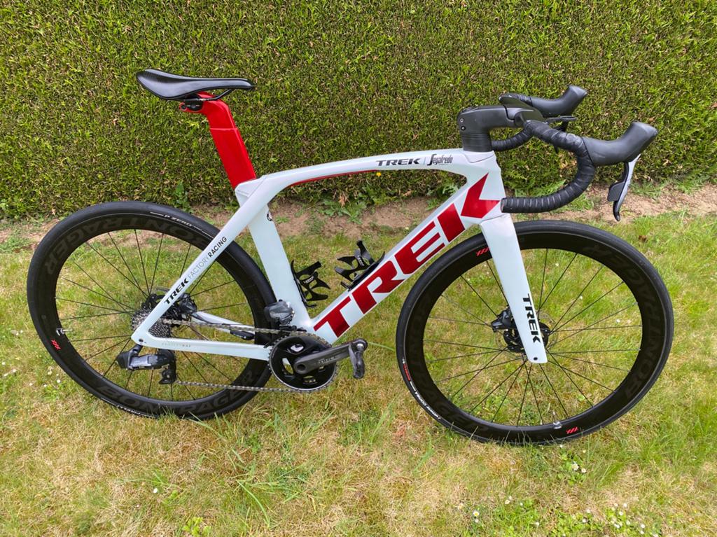 Velo course TREK Madone, Enlèvement, Comme neuf