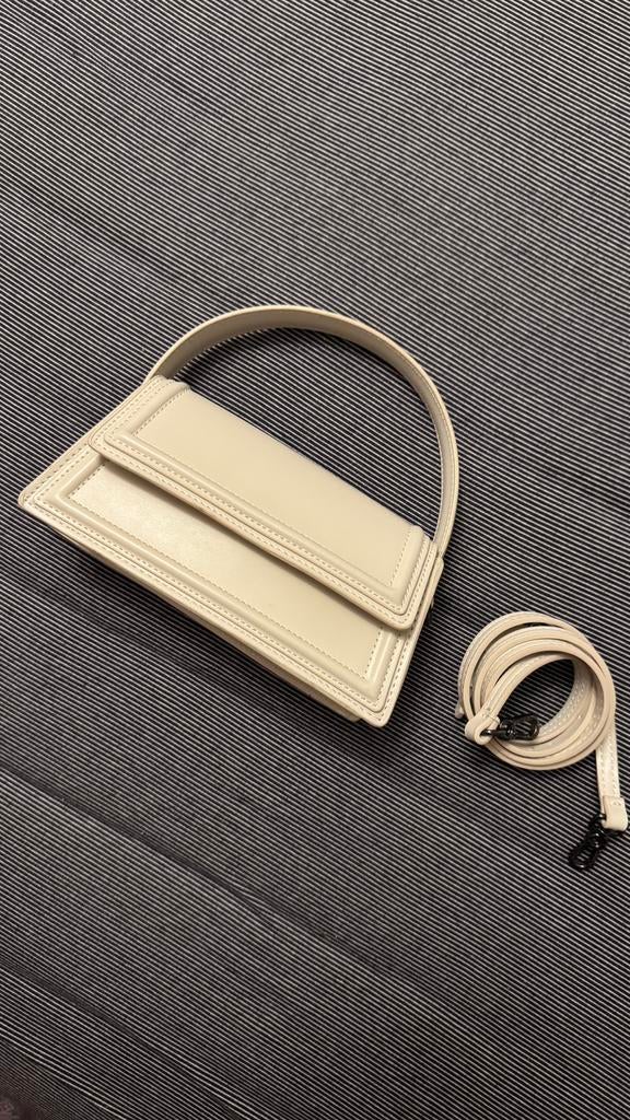 Sac zara, Enlèvement, Comme neuf