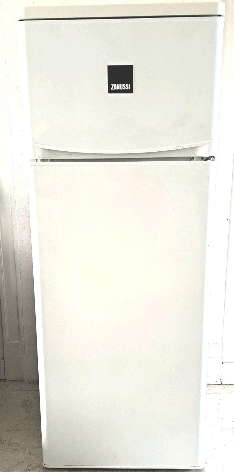 Frigo diepvries combi zanussi, Classe énergétique A ou plus économe, Avec compartiment congélateur, Comme neuf, 75 à 100 litres