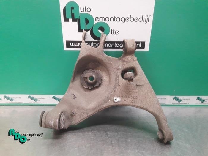 Bras de suspension arrière droit d'un Audi A4 (A4 04-), -, 3 mois de garantie, Audi, Utilisé