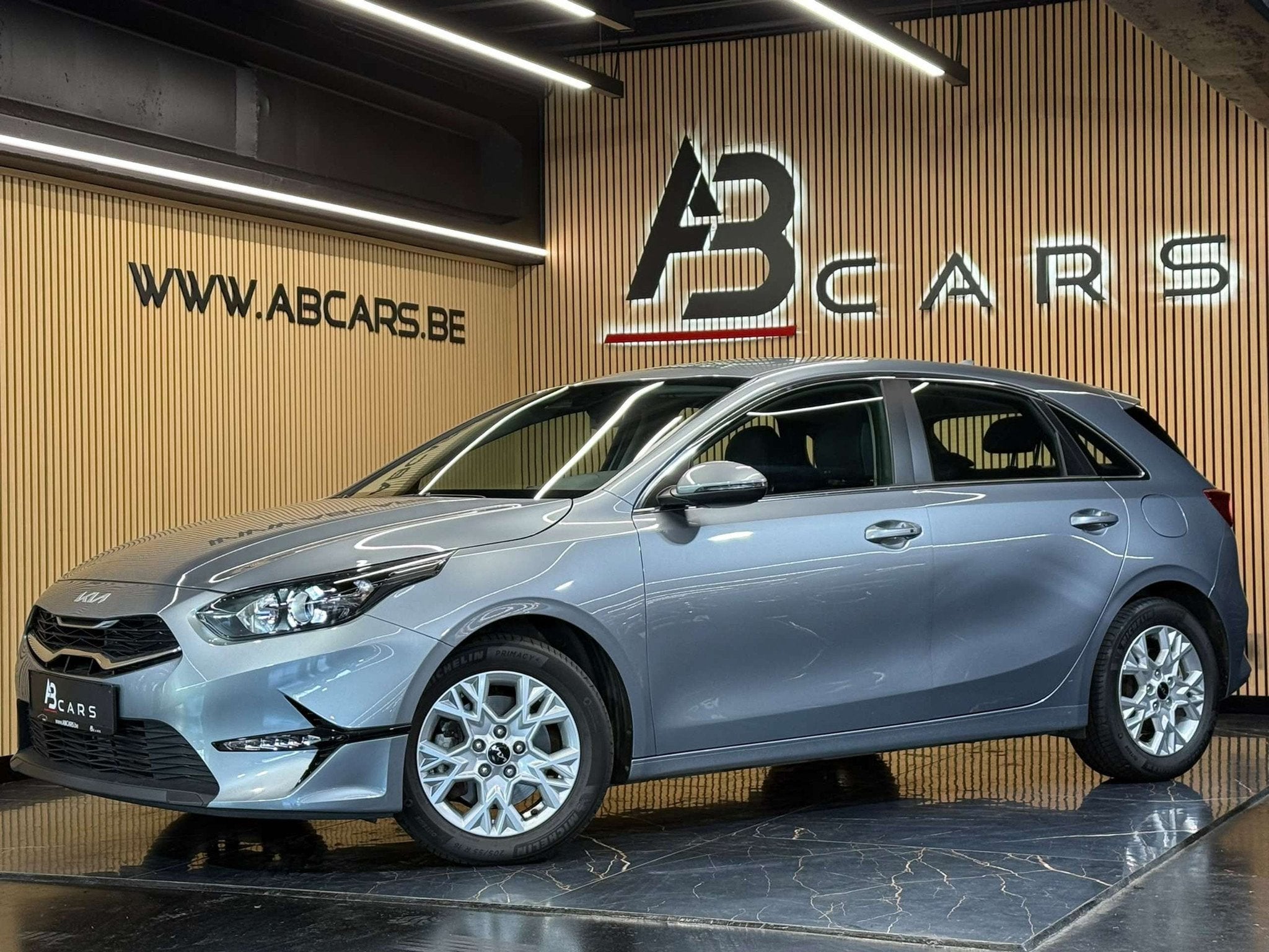 Kia Ceed / cee'd 1.0 T-GDi * SPORT * 1ER PROPRIÉTAIRE *, Auto's, 121 g/km, Stof, Gebruikt, Zwart