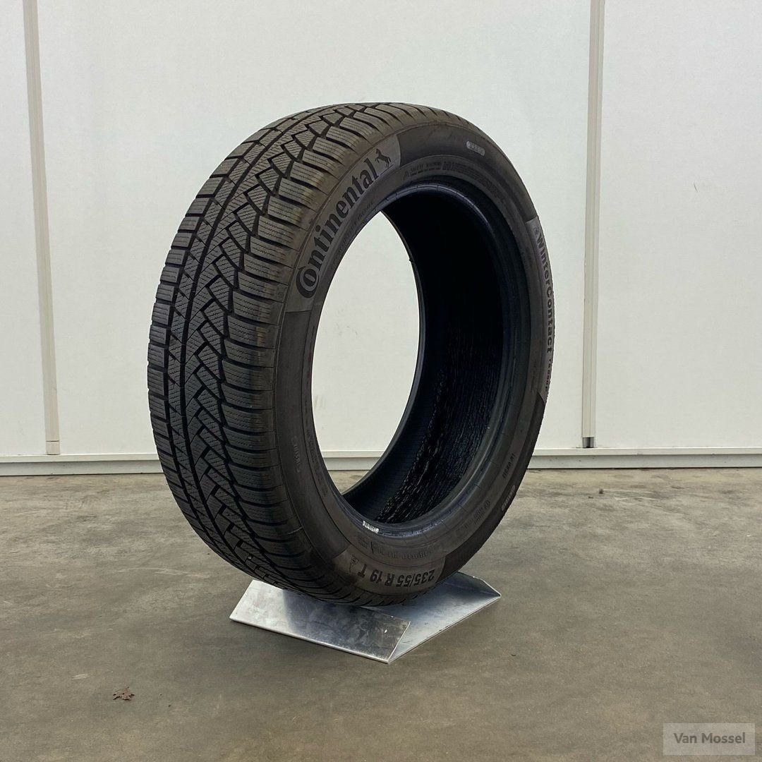 Continental WinterContact TS850P 235/55/R19 101T, 19 inch, Gebruikt, -, -