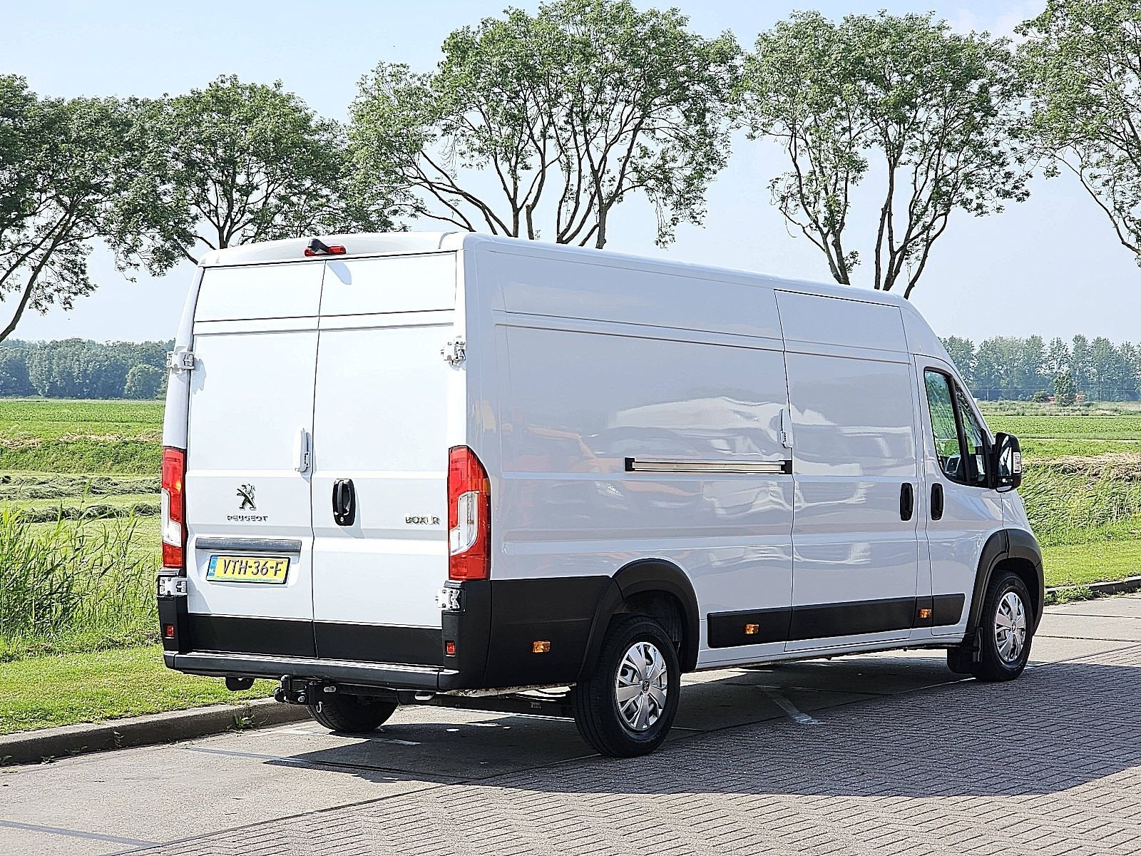 Peugeot Boxer 435 2.2 BlueHDi 165 L4H2 Zwaar Premium VF3YDCP, Voorwielaandrijving, Gebruikt, Wit, Bedrijf