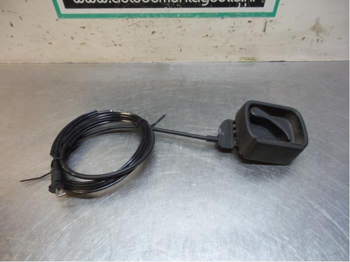 Poignée portière arrière camionnette d'un Volkswagen Cadd, Volkswagen, -, 3 mois de garantie, Utilisé