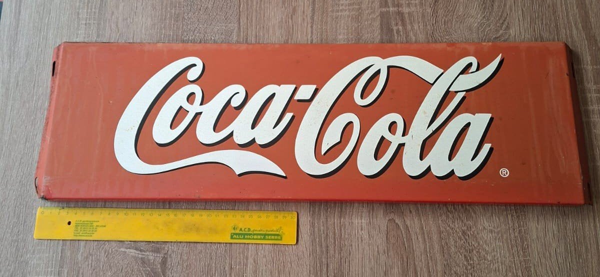Panneau publicitaire Coca-Cola, Enlèvement, Panneau publicitaire