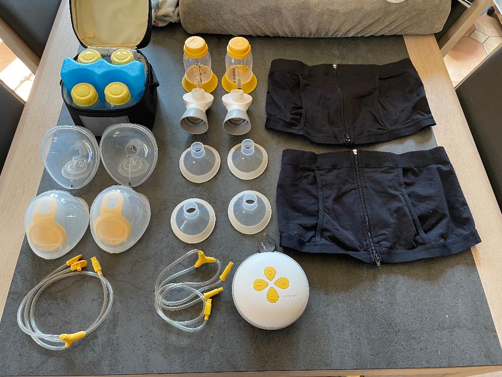 Medela dubbele borstkolf + hands free cups, Enfants & Bébés, Aliments pour bébé & Accessoires, Comme neuf, Tire-lait, Enlèvement