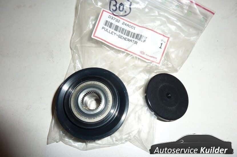Vrijlooppoelie poelie dynamo kia sorento 2,5 CRDI d373224a00, Kia, -, -, Nieuw