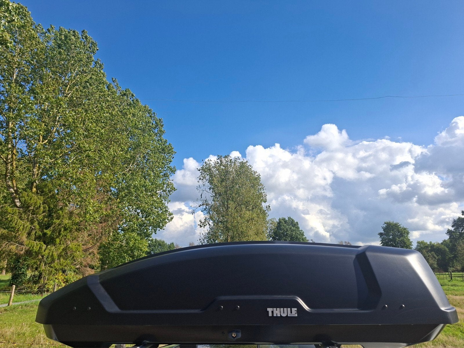 THULE FORCE XT LARGE / 450 LITER / BLACK, Enlèvement