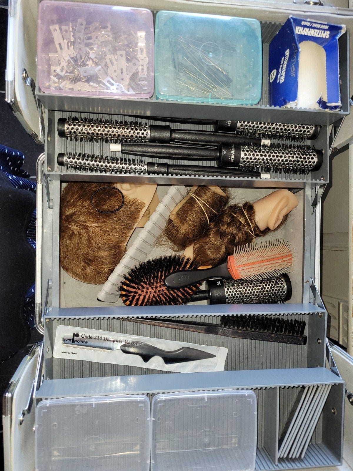 Gratis koffer ideaal voor school kappersopleiding, Handtassen en Accessoires, Koffers, Ophalen