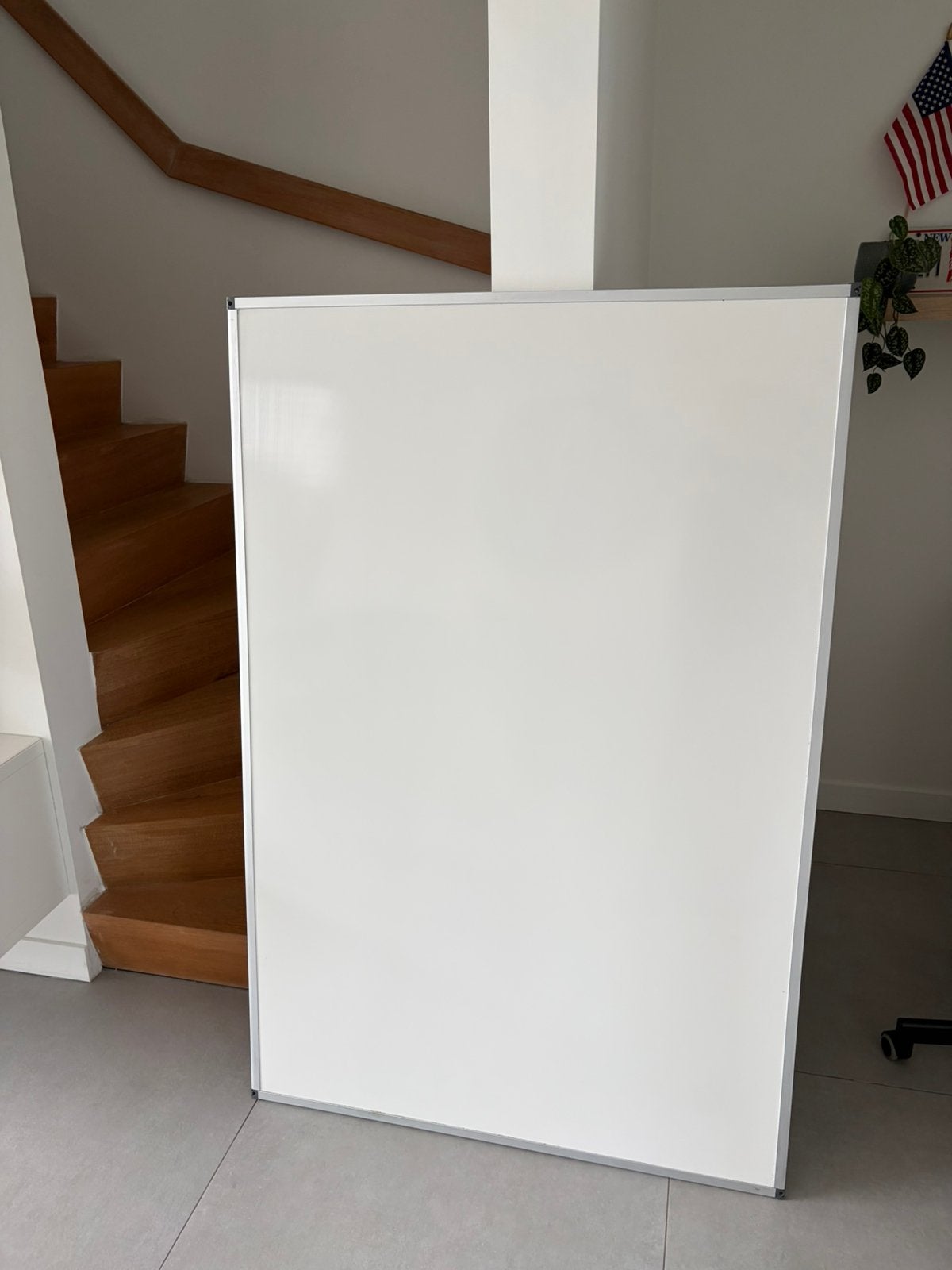 Magneetbord 1m op 1.51m met stiften, Ophalen, Gebruikt, Magneetbord