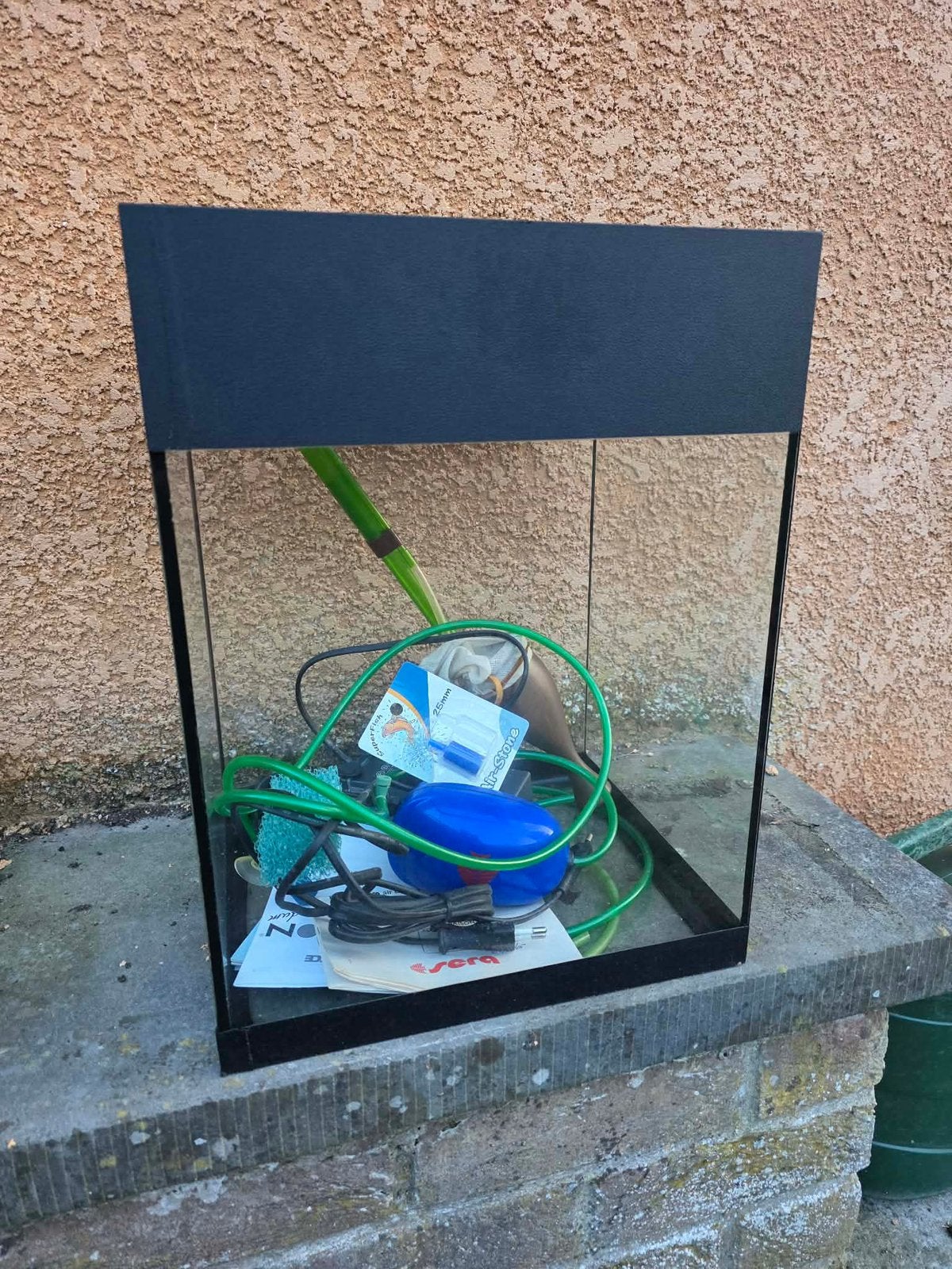 Aquarium avec pompe, Pompe, Aquarium vide, Comme neuf, Enlèvement