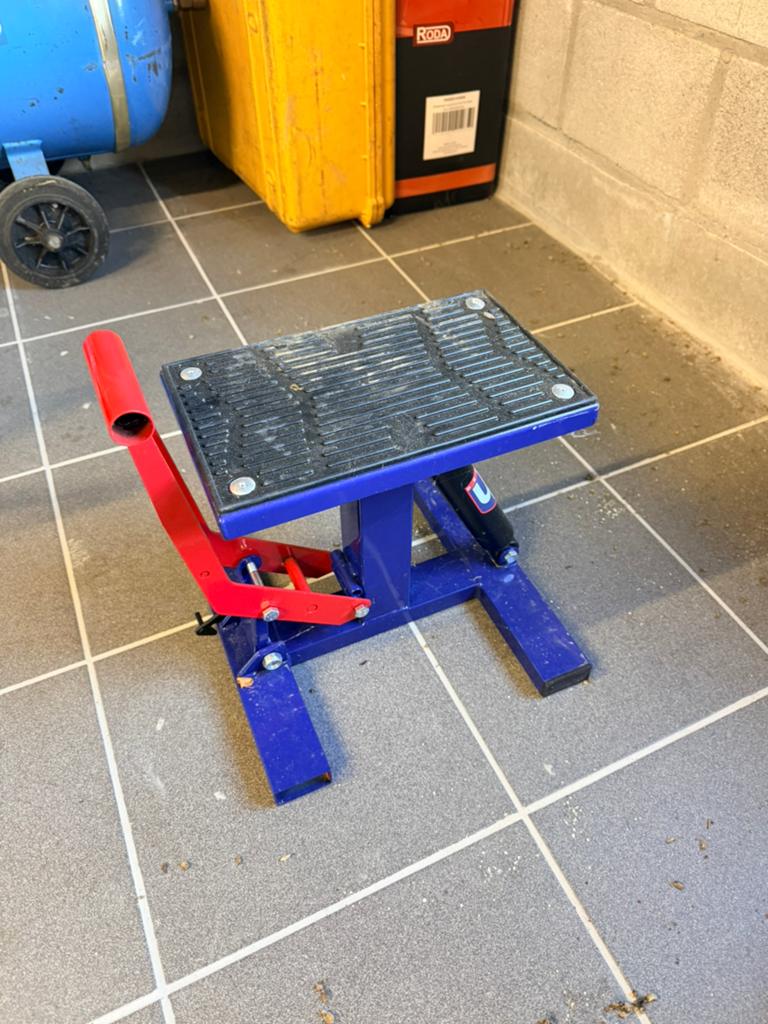 Motor krik, Ophalen
