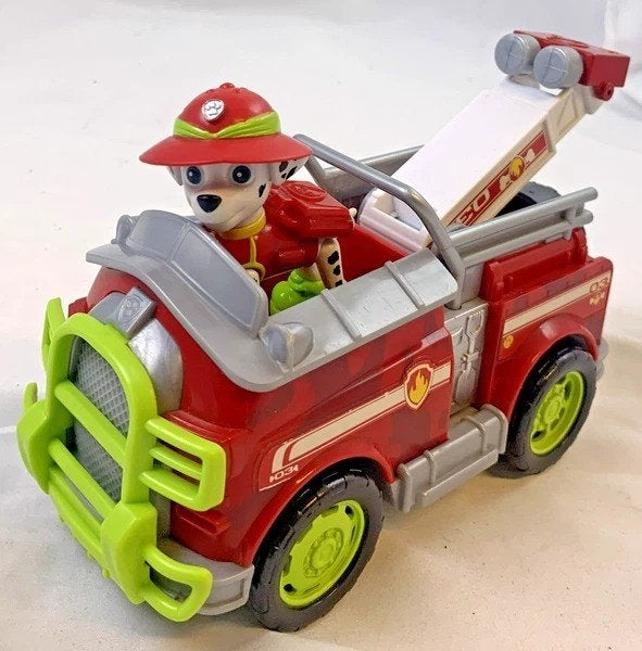 Spin Master Paw Patrol Jungle Rescue Marshall Brandweerwagen, Kinderen en Baby's, Verzenden, Zo goed als nieuw