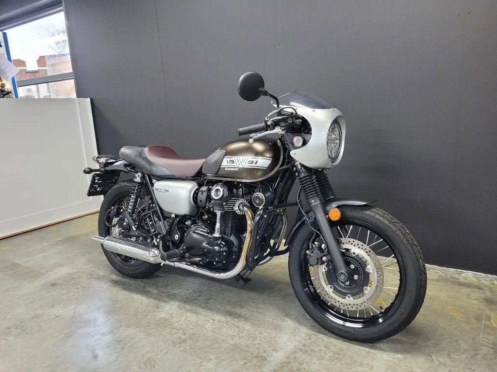Kawasaki W 800 Café (bj 2021)