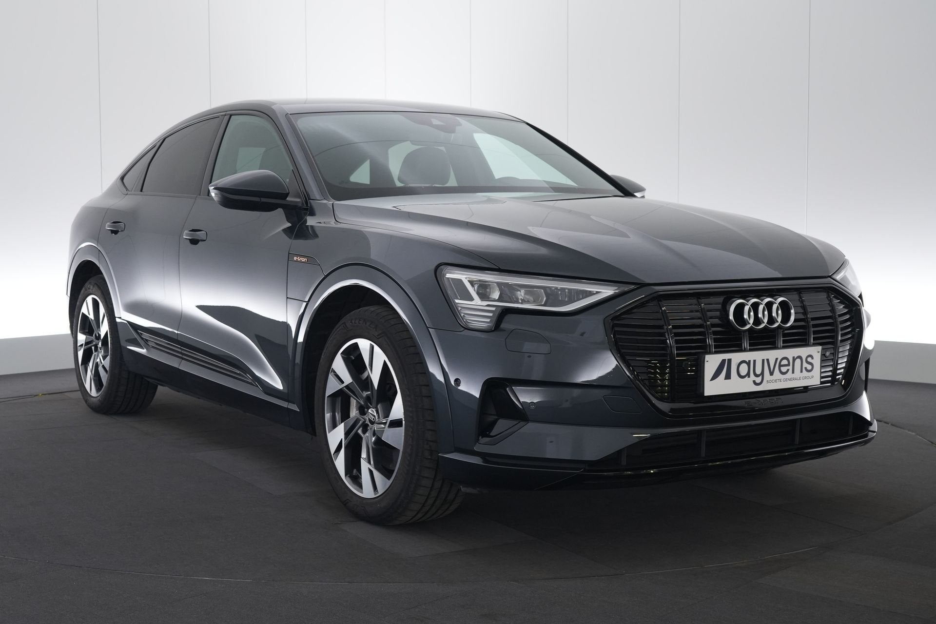 (2CKP695) AUDI E-TRON SPORTBACK, Auto's, Automaat, Geheel digitaal combi-instrument, 230 kW, Gebruikt