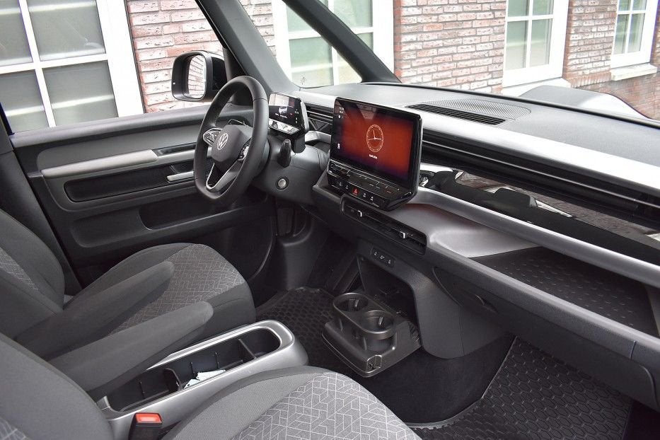 Volkswagen ID. Buzz Pro 77kWh Wij zijn op afspraak geopend!, Auto's, Automaat, Monovolume, Zwart, Zwart