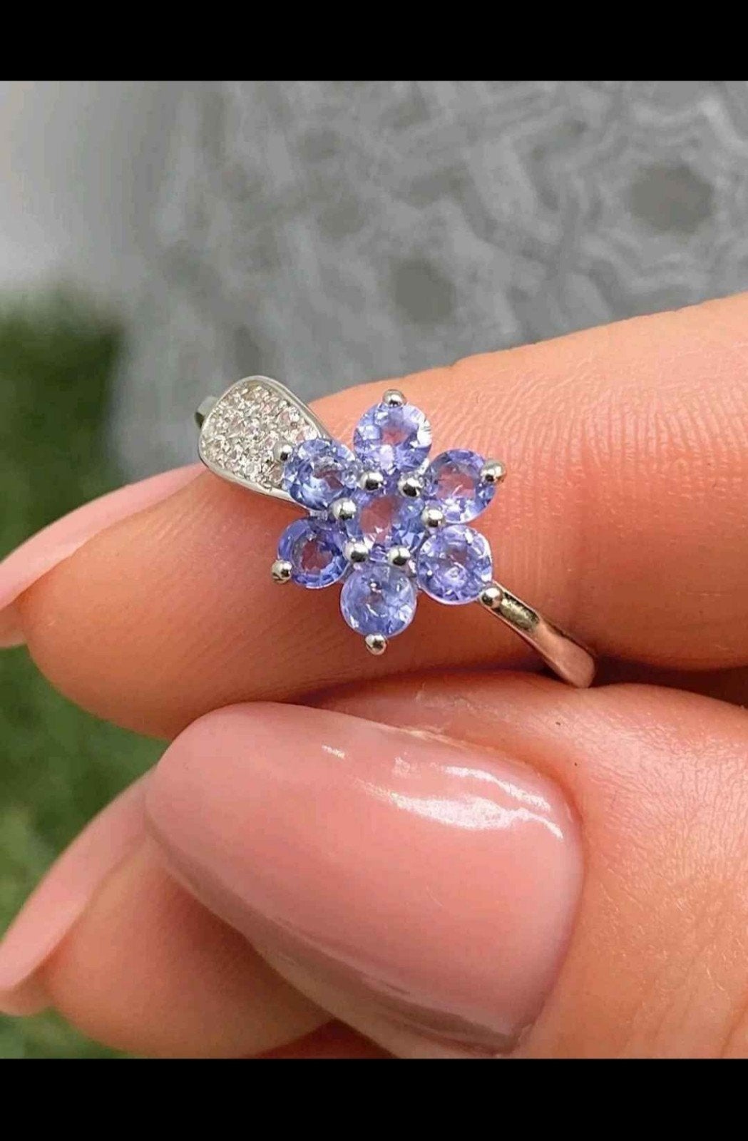 Prachtige sterling zilveren ring met natuurlijke tanzanieten, Ophalen, Wit, Nieuw, Met edelsteen
