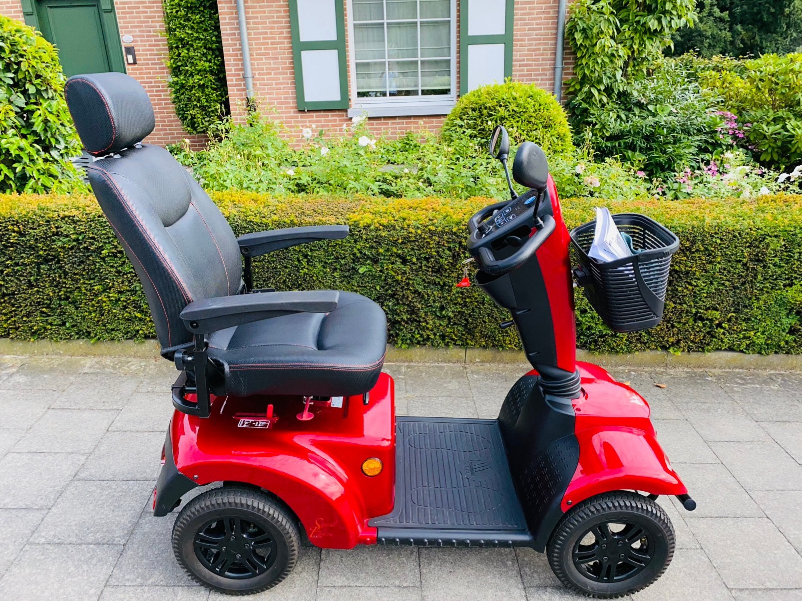 Bijna nieuw Vermeiren Carpo 2 Se Scootmobiel invalidescooter, Ophalen of Verzenden, Inklapbaar, Zo goed als nieuw, Elektrische rolstoel