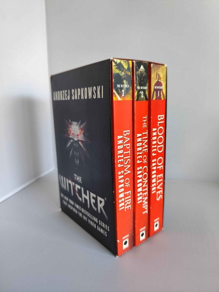 The Witcher 3 Book Box Set Andrzej Sapkowski English PB, Ophalen of Verzenden, Zo goed als nieuw, Andrzej Sapkowski