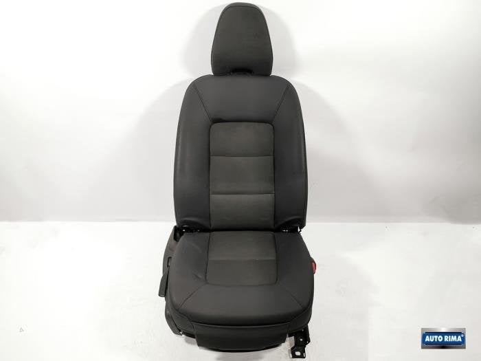 Siège droit d'un Volvo V70, -, 3 mois de garantie, -, -