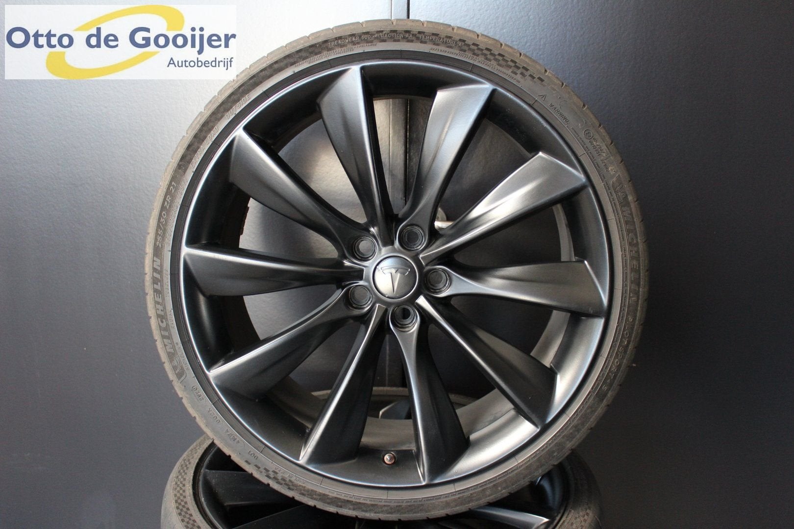 Originele Tesla Model 3 Velgen 21 Inch Zomerbanden Michelin, Auto-onderdelen, Banden en Velgen, Ophalen, Gebruikt, 255 mm, -