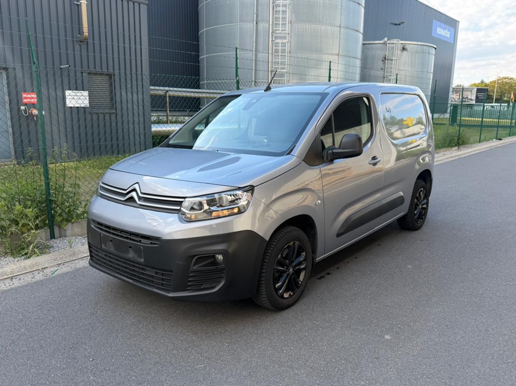 Citroen Berlingo 1.5HDI Automatic 130PK 2020 headup display, Auto's, Automaat, Euro 6, Diesel, 5 deurs