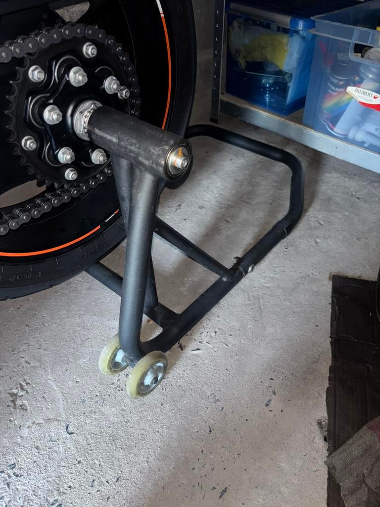 2 béquilles d atelier ktm super dukeR a vendre, Motos, Enlèvement