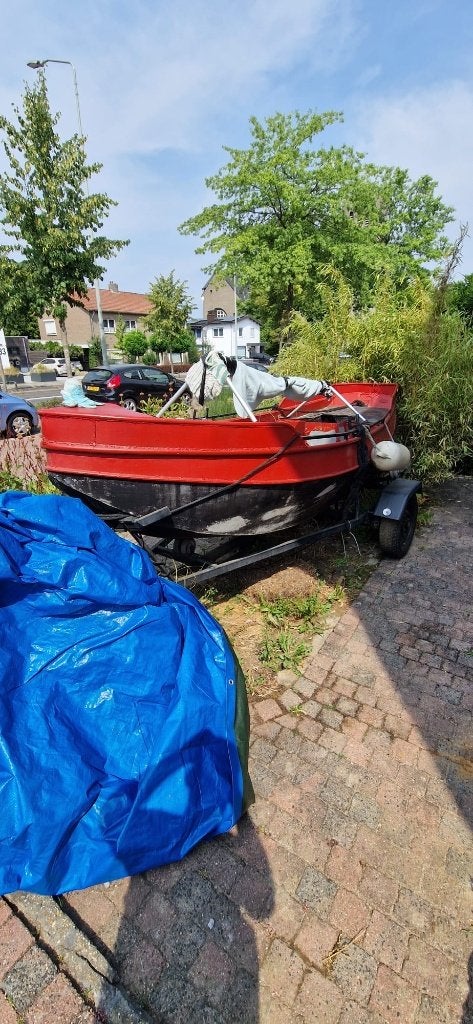 À vendre : Bateau en acier avec remorque et pont, 4 m, Enlèvement, Canot de pêche, Acier