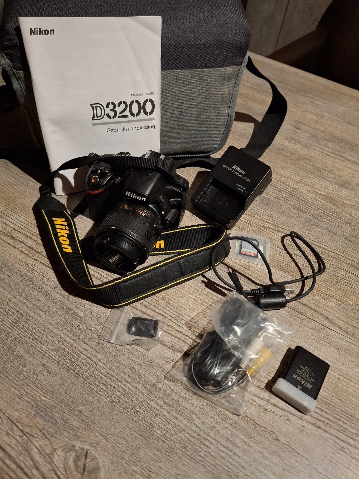 Nikon D3200 camera, Audio, Tv en Foto, Fotocamera's Digitaal, Ophalen, Geheugenkaart, Spiegelreflex, Zo goed als nieuw