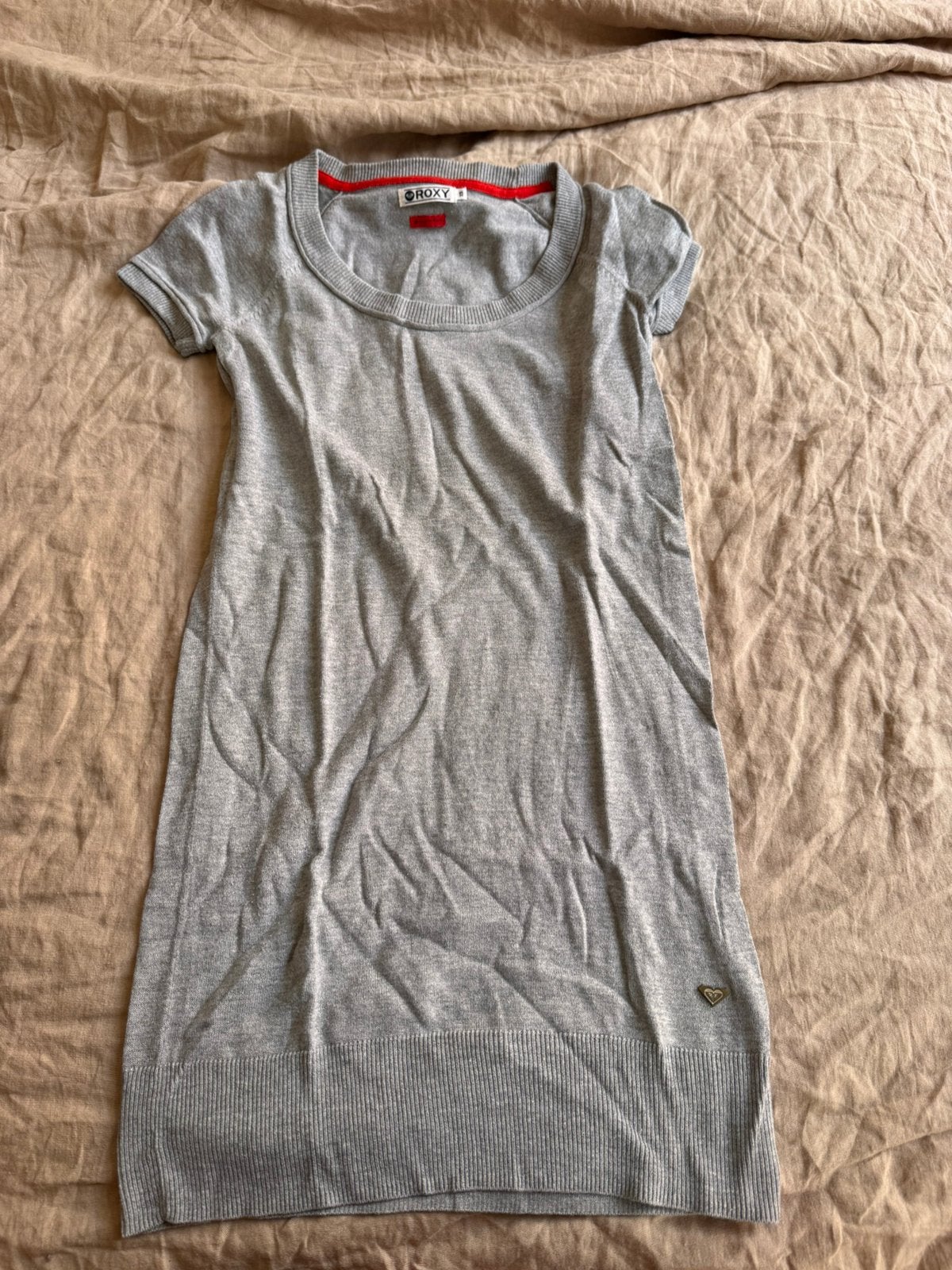 Robe moulante cintree grise roxy, Enlèvement, Porté