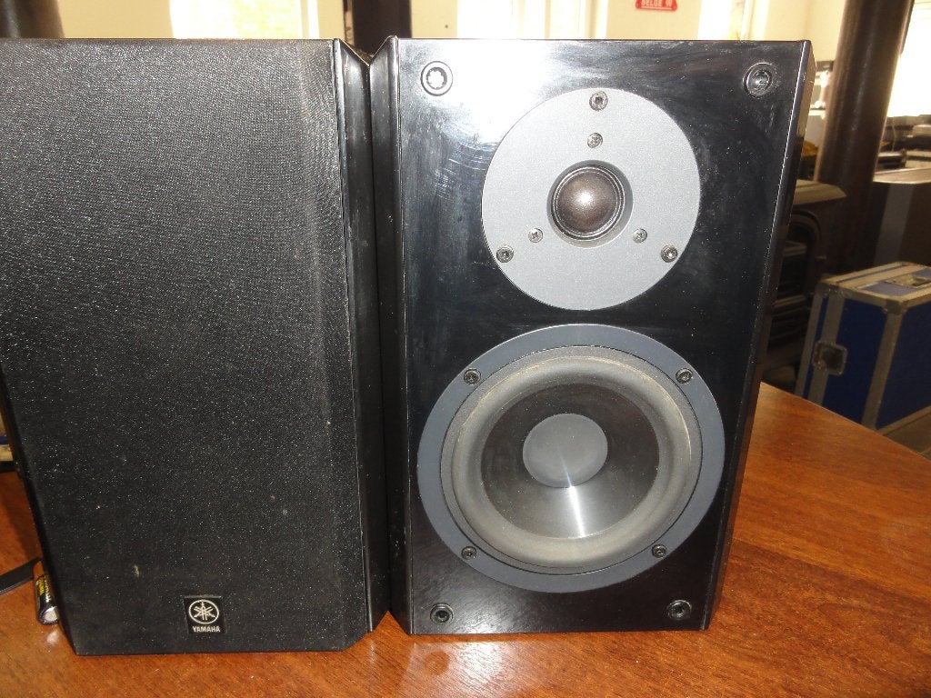 Enceinte Yamaha nx e 200, Enceinte portable, Yamaha, 60 à 120 watts, Enlèvement