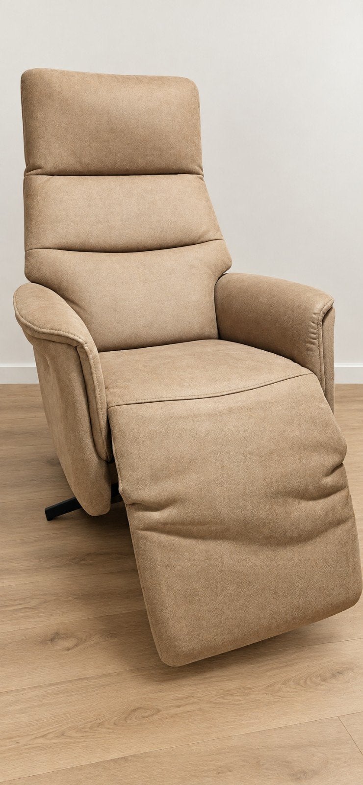 Elektrische Relaxzetel in kleur taupe, stof is Nubuck. ., Huis en Inrichting, Ophalen, Gebruikt, Stof