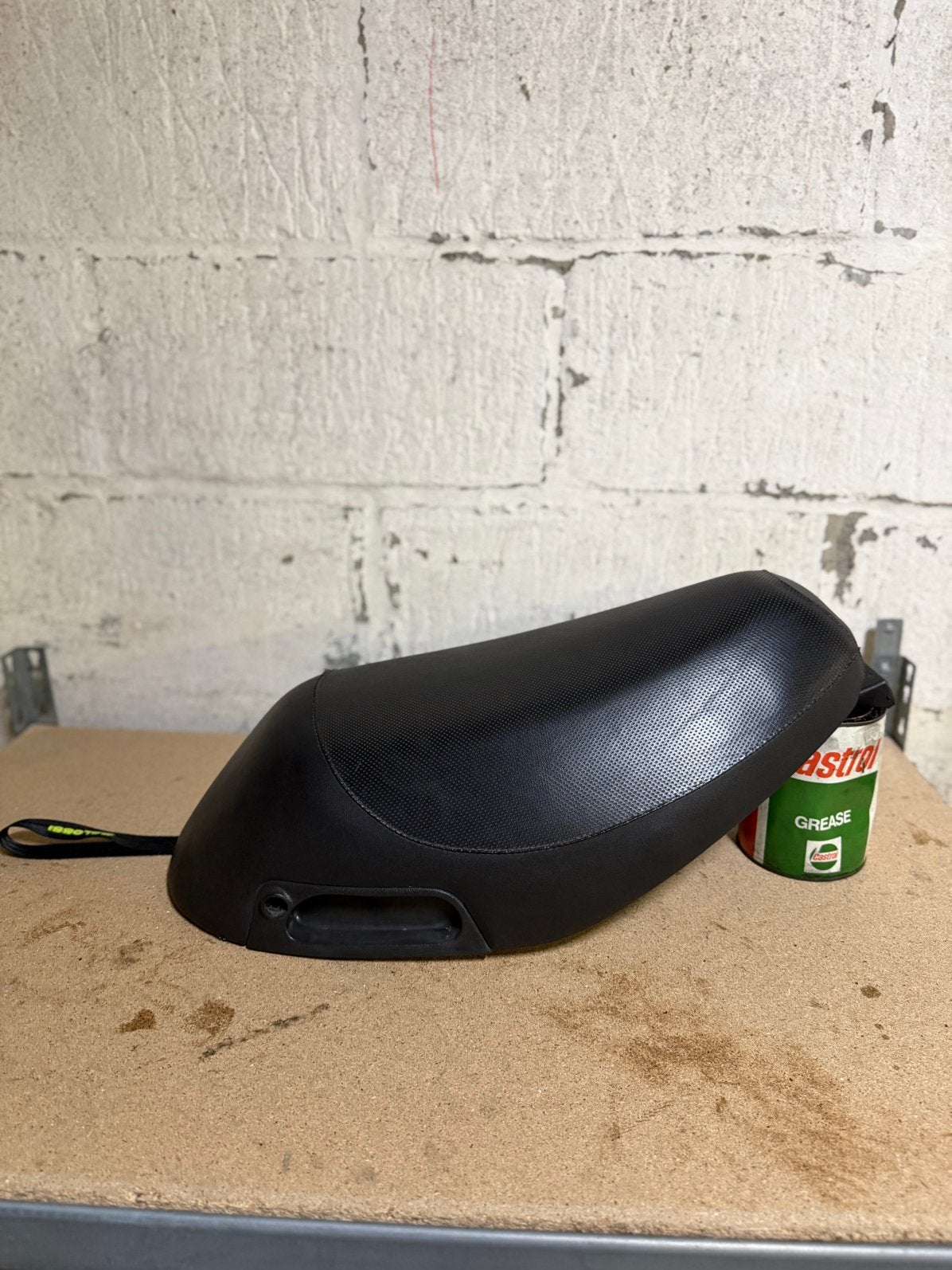Piaggio zip type 3 zadel mono, Ophalen of Verzenden, Zo goed als nieuw, Zadel, Piaggio