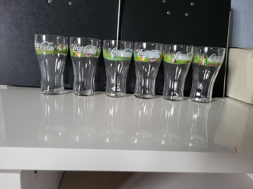 Coca cola glazen met vlinders motief en lieveheersbeestjes, Verzamelen, Ophalen