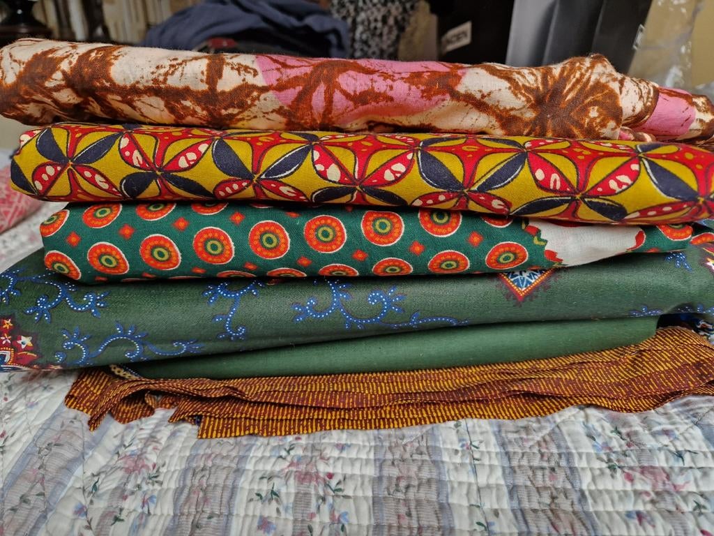 Lot stoffen uit Congo uit de jaren '70, Hobby en Vrije tijd, Ophalen