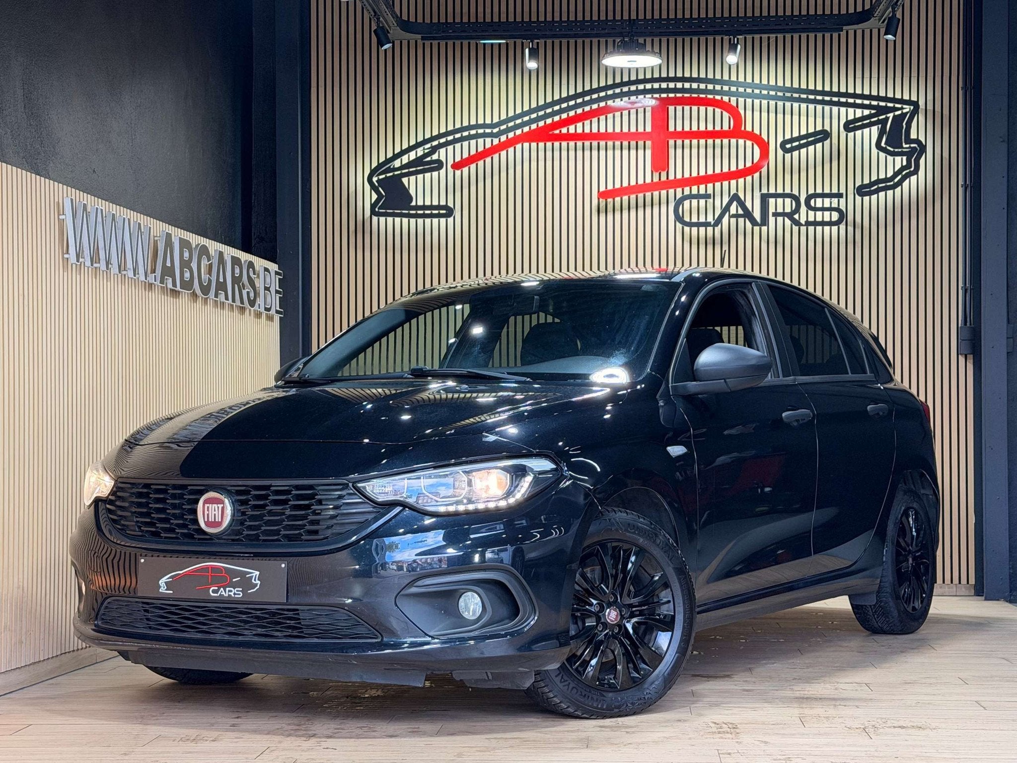 Fiat Tipo SW 1.4i S-Design * Street SPORT * GARANTIE 12 MOIS, Autos, Achat, Euro 6, Entreprise, Boîte manuelle
