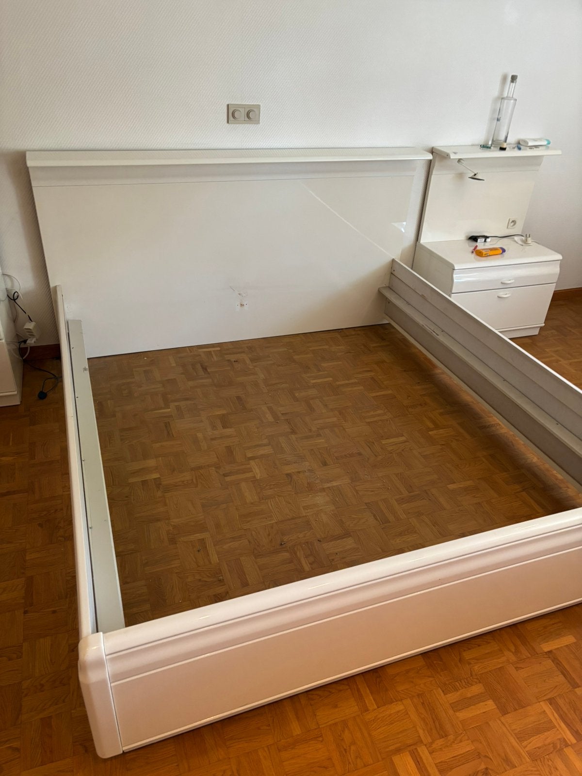 Dubbel bed auping met witte lijst en matras, Ophalen, Zo goed als nieuw, Verstelbaar