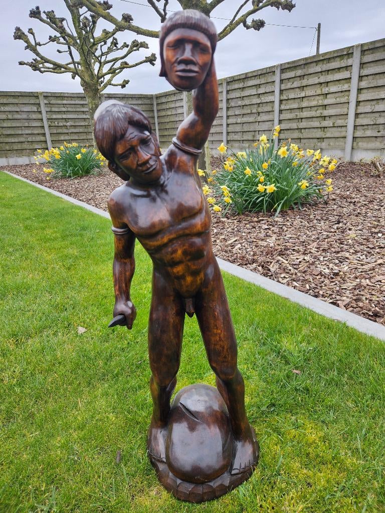 Massief houten beeld doe een eerlijk bod aub. 88 cm hoog, Statue, Bois, Enlèvement ou Envoi, Homme