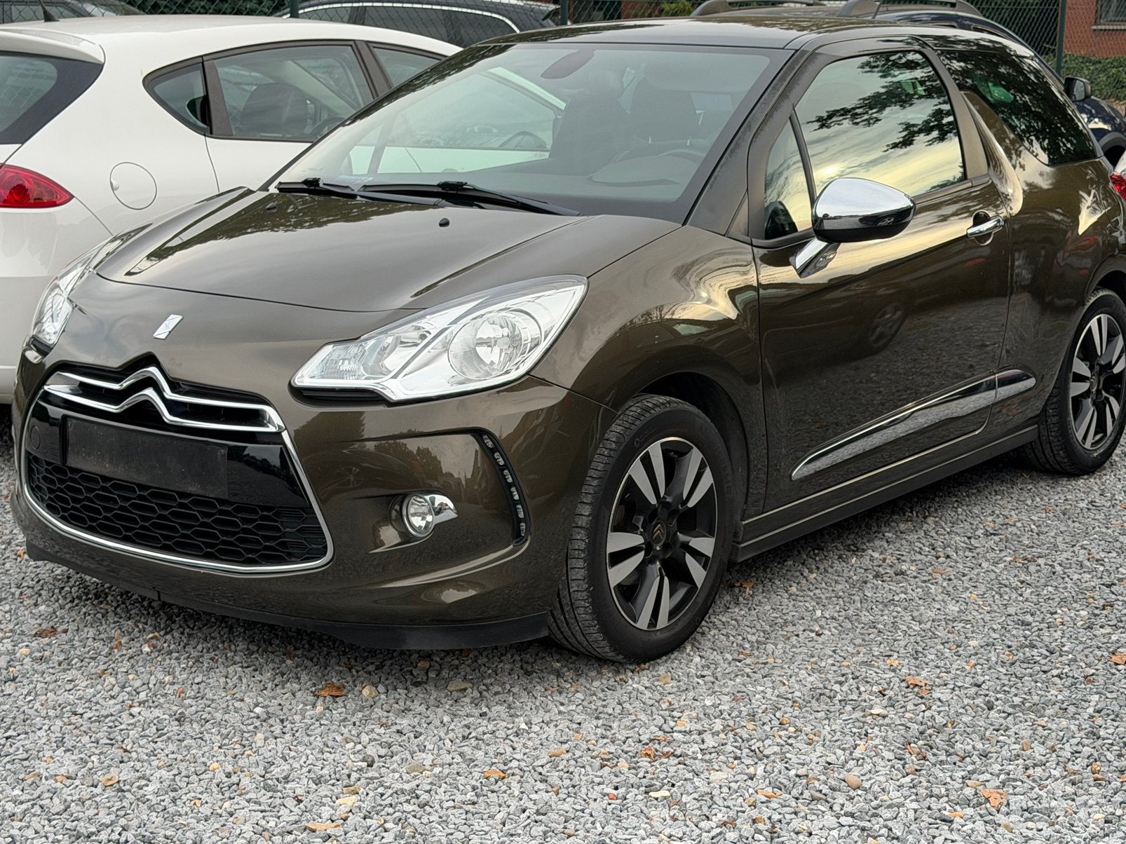 citroen ds3  82.000 km benzine 0476684418, Autos, Achat, 5 places, Essence, DS3