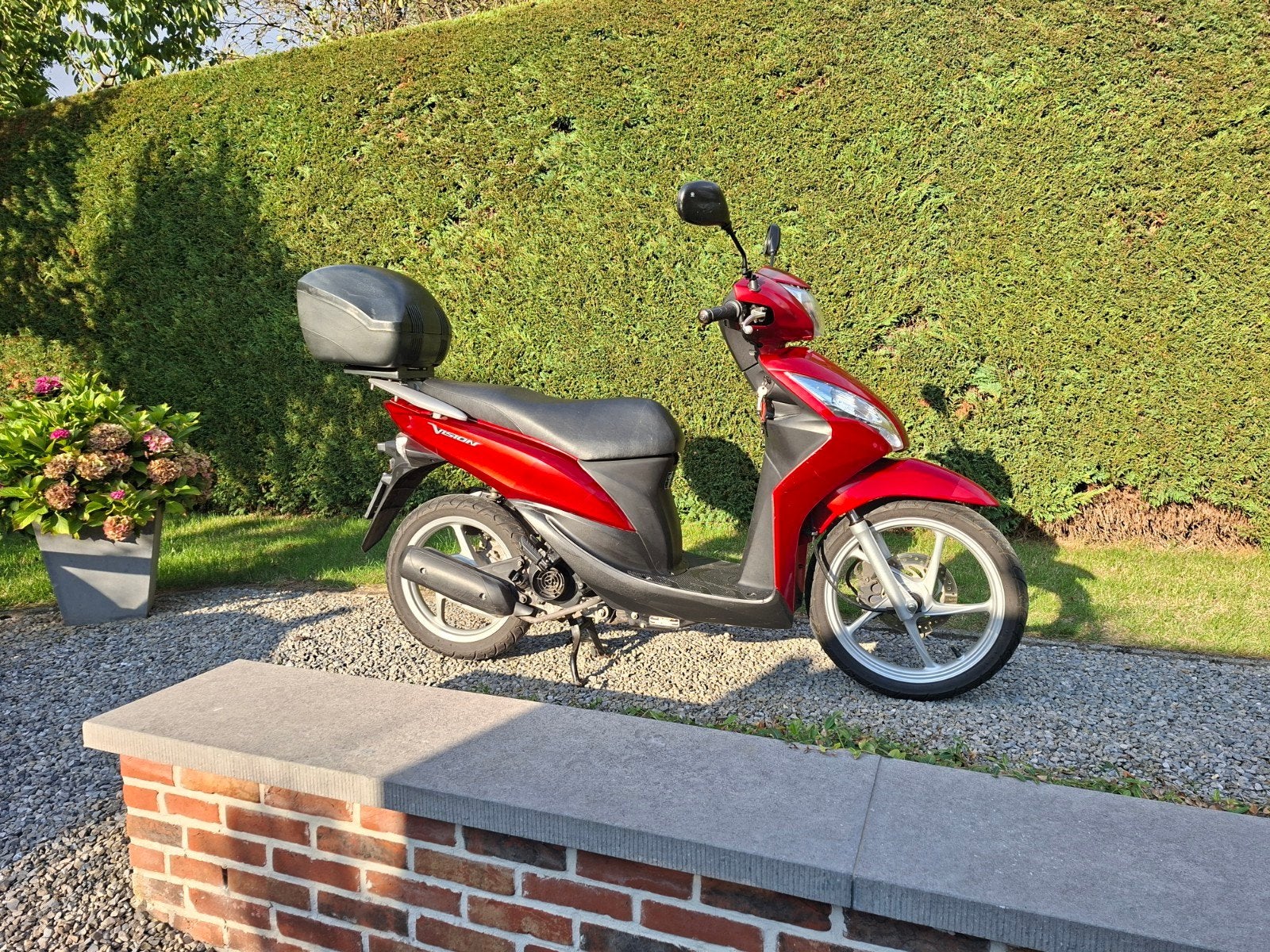 Honda vision 50cc ,9800km's., Enlèvement