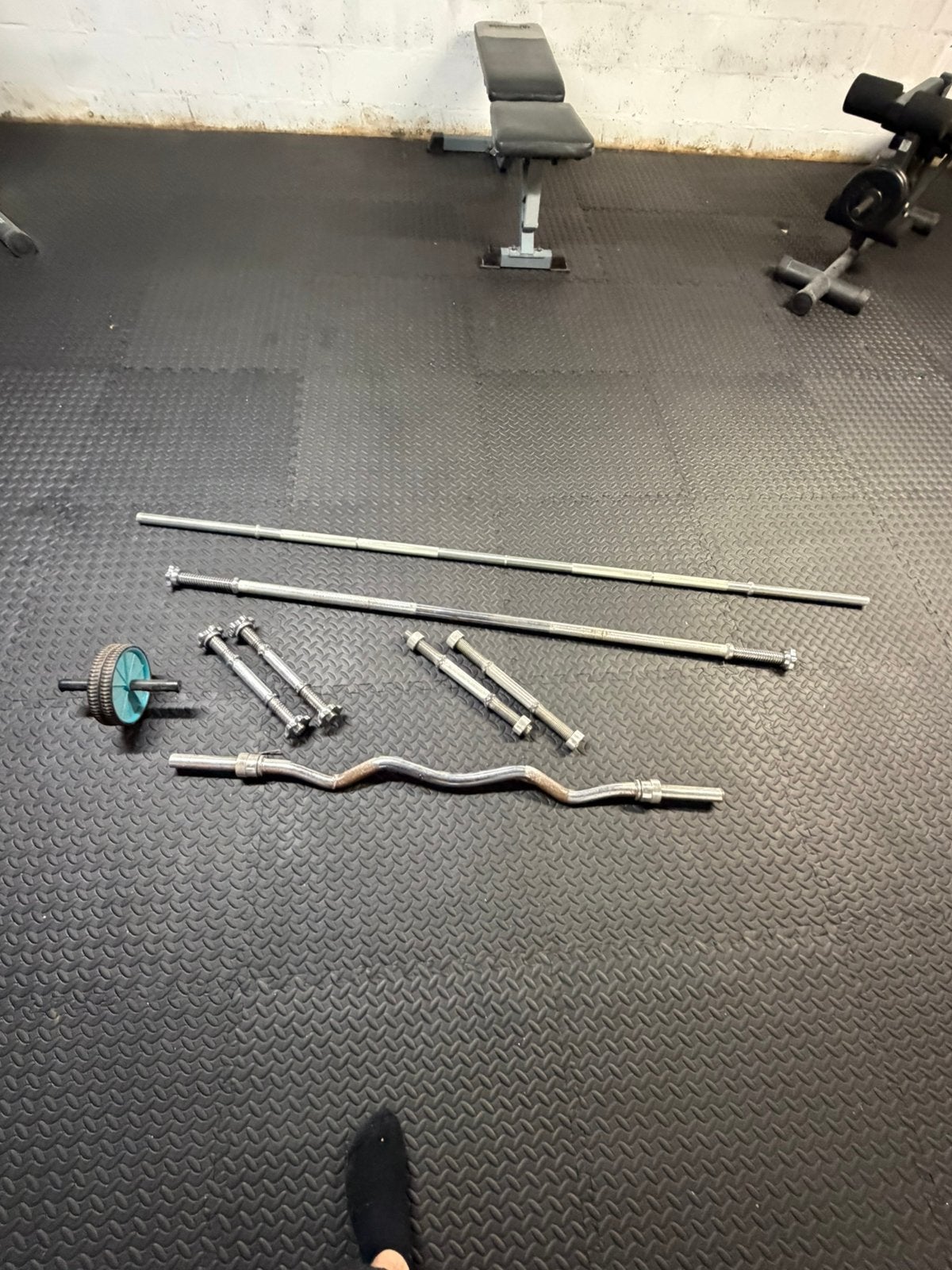 Halter set, Sports & Fitness, Équipement de fitness, Enlèvement, Comme neuf, Pectoraux, Barre d'haltères