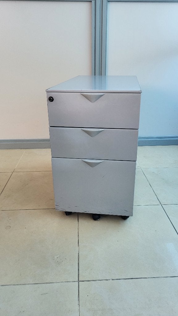 Kantoor Archiefkast metaal op 5 wielen, Ophalen, Minder dan 50 cm, Gebruikt, 75 cm of meer
