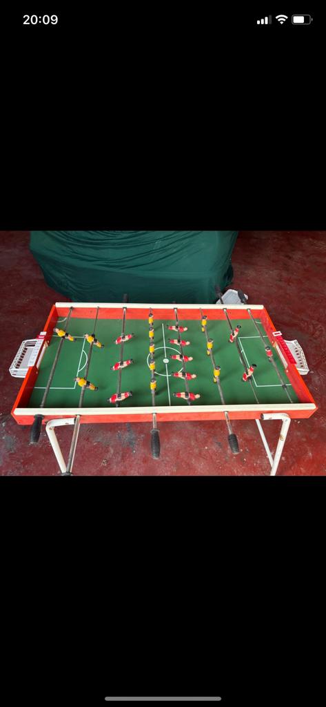 Oude voetbal tafel, Verzamelen, Ophalen, Gebruikt