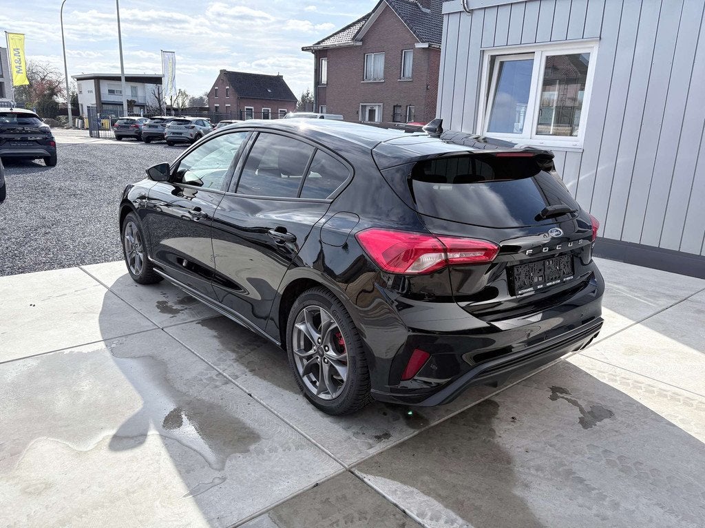 Ford Focus Focus 1.0 EcoBoost ST-Line X, Auto's, Ford, Focus, Gebruikt, Zwart, https://public.car-pass.be/vhr/aa1e2f7e-2dad-4801-993a-924dbdd30b82