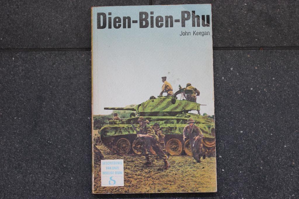 VERSLAG DIEN-BIEN-PHU - JOHN KEEGAN, Boeken, Ophalen of Verzenden